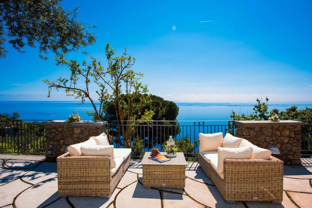 Villa De Rosa Позитано Екстериор снимка