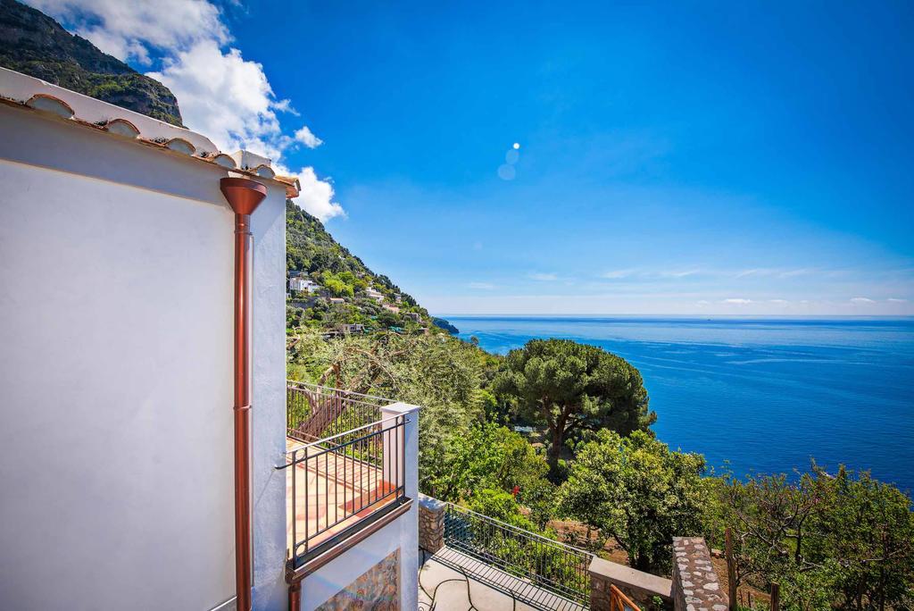Villa De Rosa Позитано Екстериор снимка