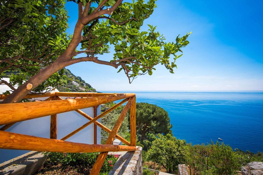 Villa De Rosa Позитано Екстериор снимка